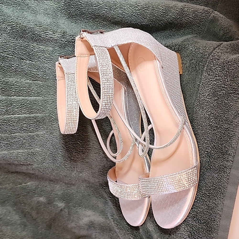 NEW  Silver Sparkle Wedge Sandals